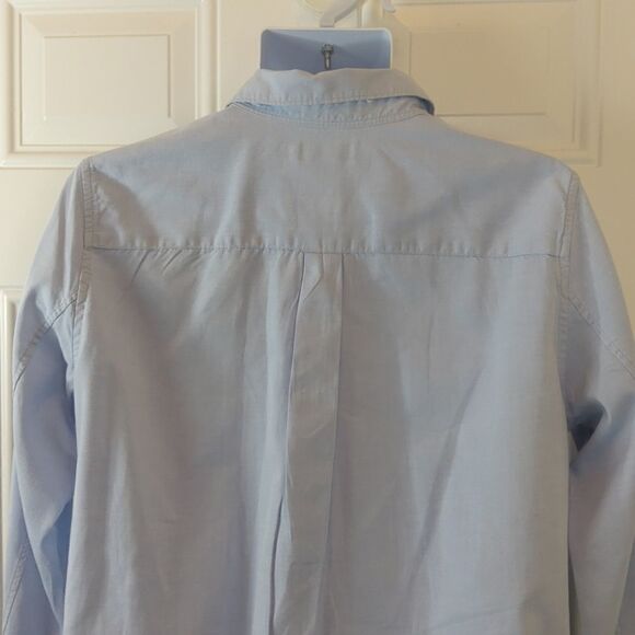 (3/$20) Gap light blue long sleeve button front shirt - Picture 8 of 10